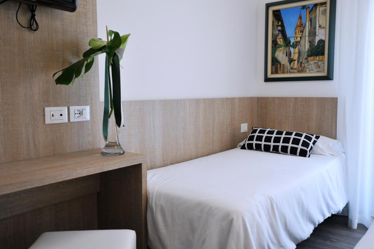 Hotel Etna กาออร์เล ภายนอก รูปภาพ