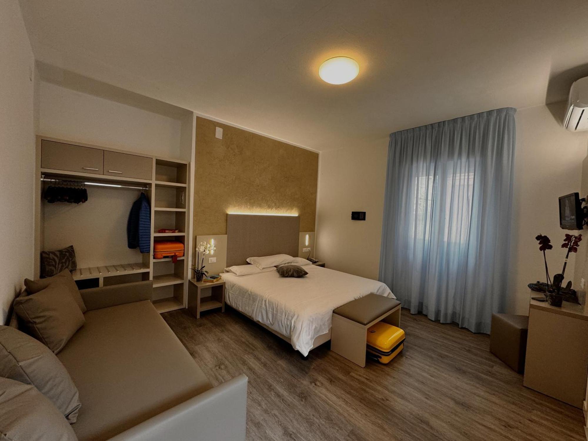 Hotel Etna กาออร์เล ภายนอก รูปภาพ