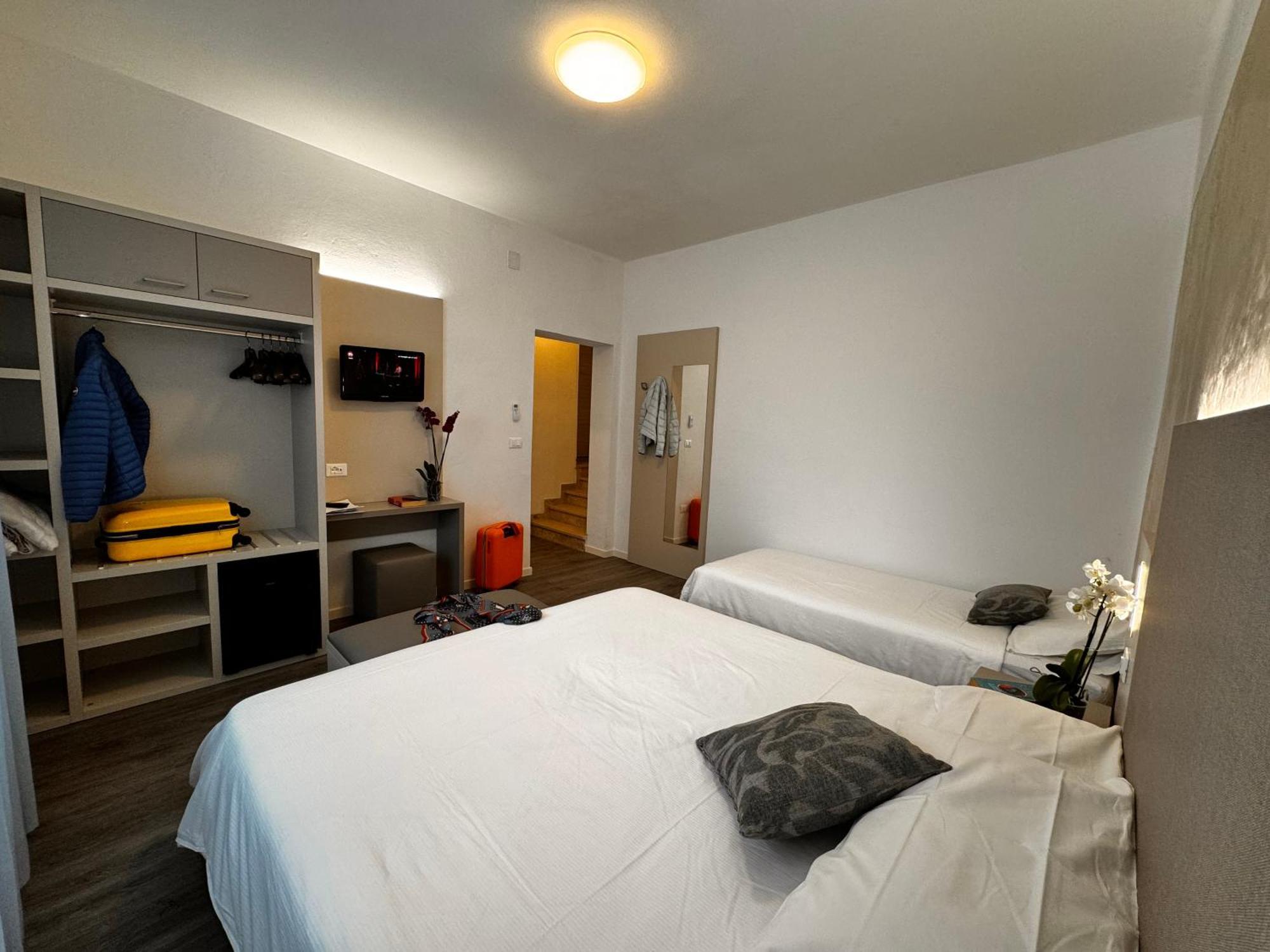 Hotel Etna กาออร์เล ภายนอก รูปภาพ