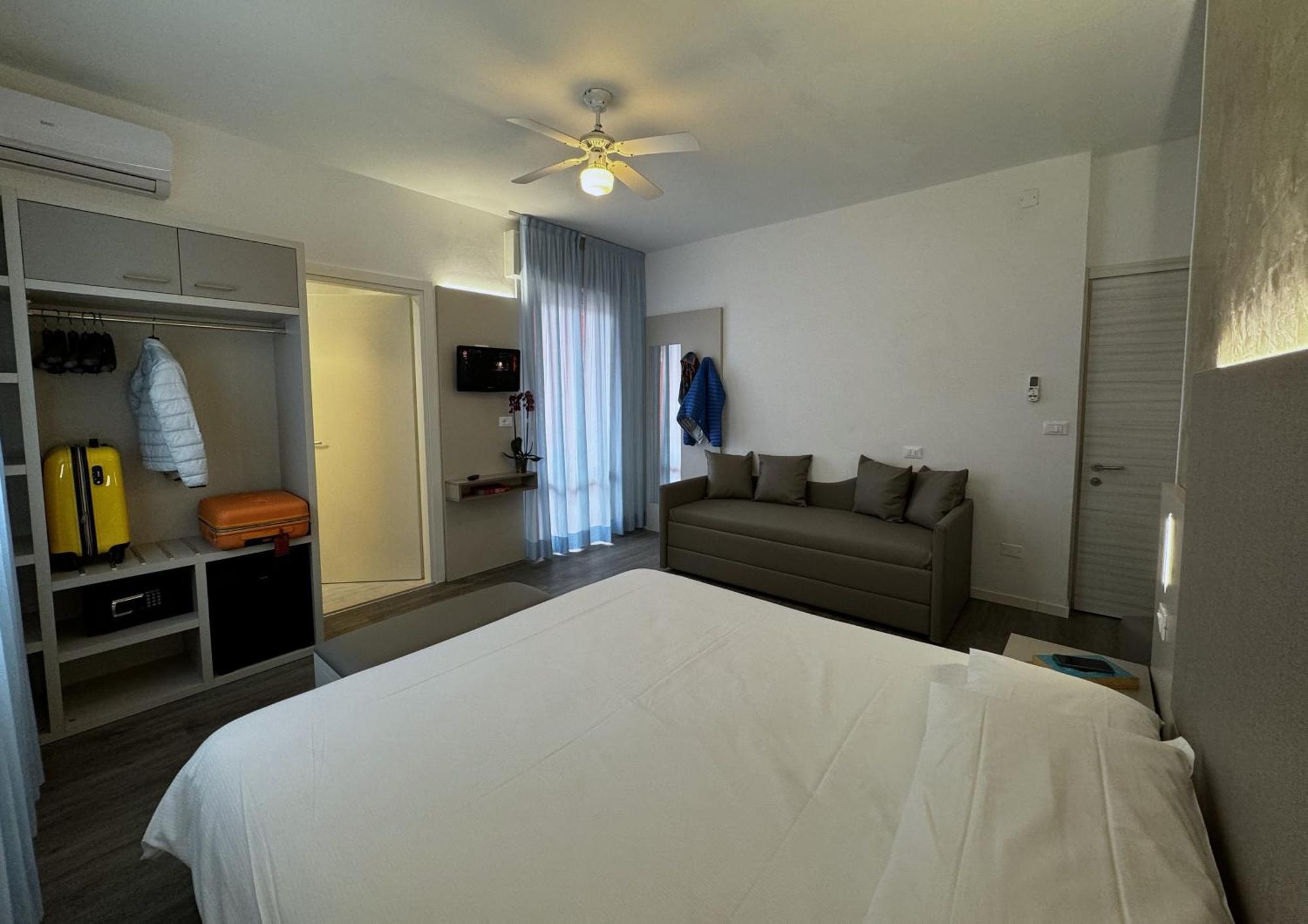 Hotel Etna กาออร์เล ภายนอก รูปภาพ
